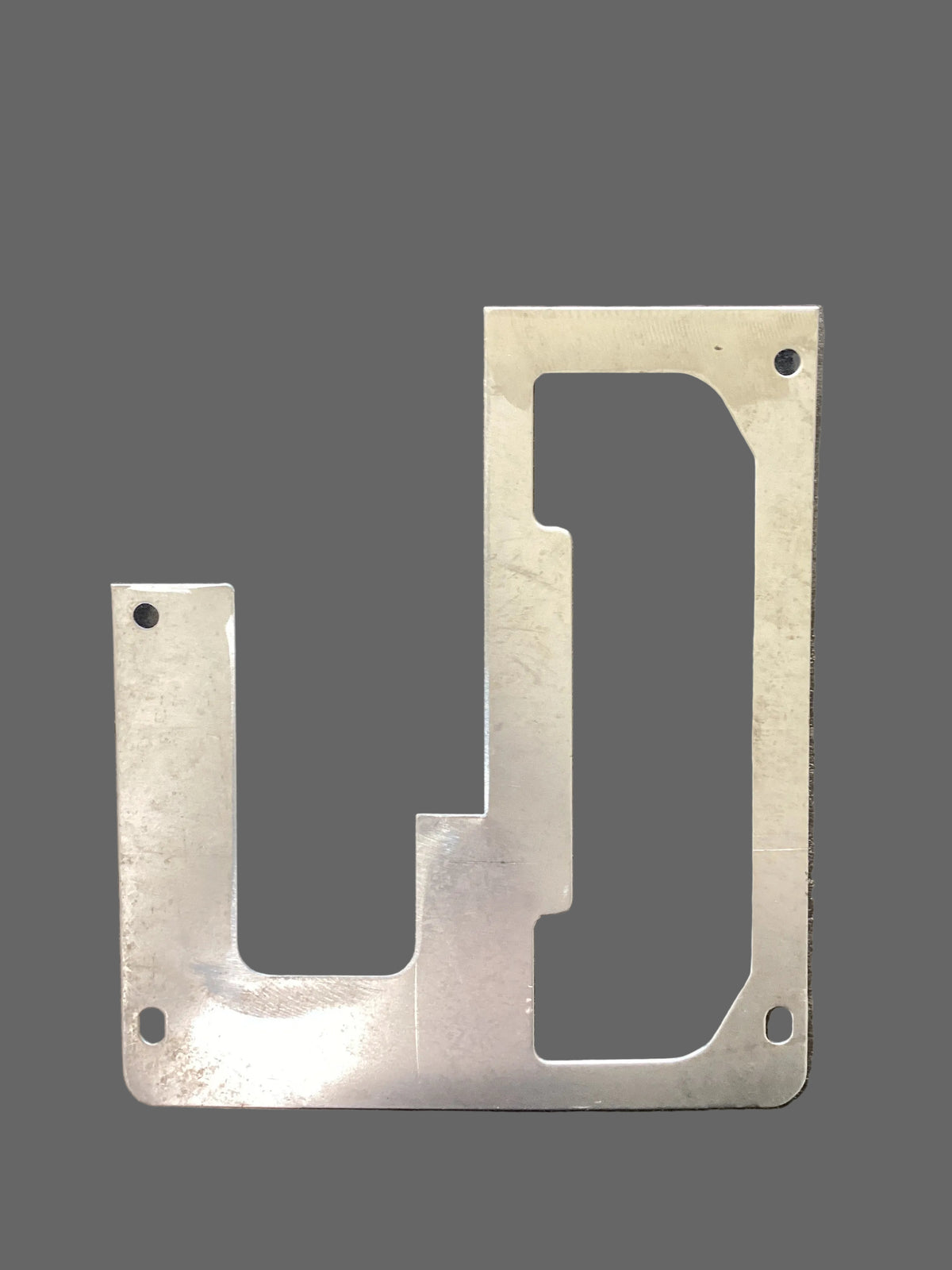 Mahindra Parts - Vtu Cover Plate With Auxiliary Valve Lever Cutout | Part #007531302B91