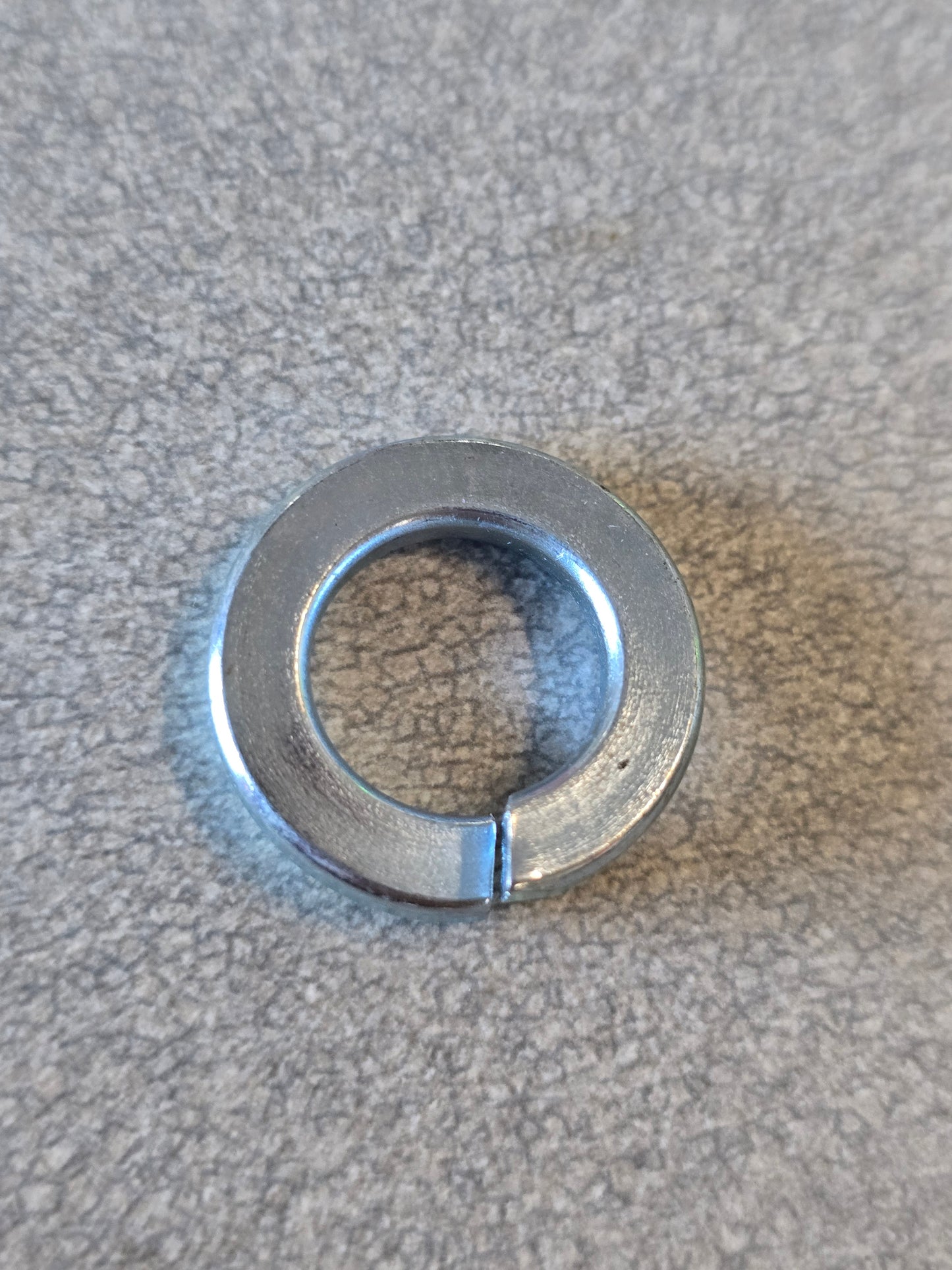 Mahindra Tractor Lockwasher 1/2 Inch KMW05442012