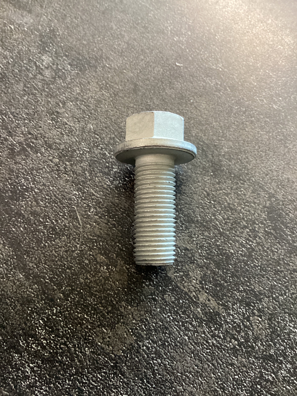 Mahindra Parts - Screw Hex Fl M14x1 5x35x12 9 | Part #SF0202332