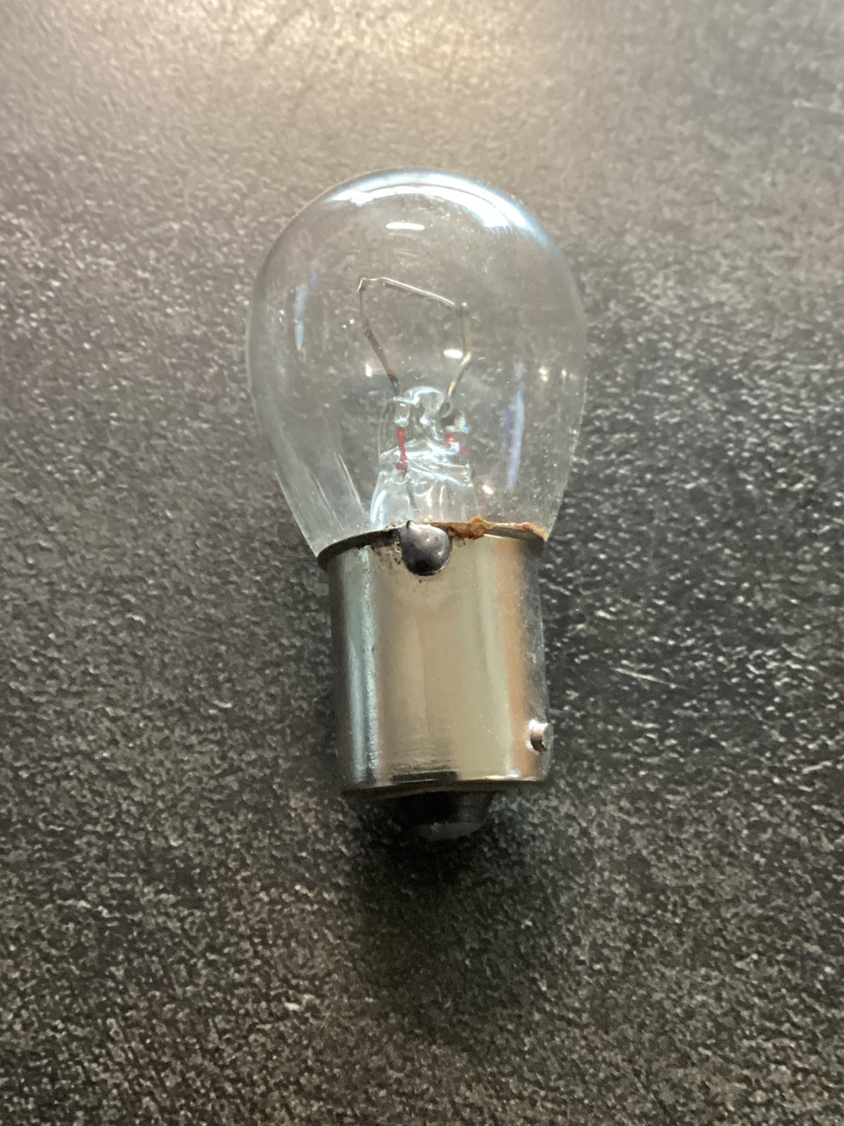 Mahindra Parts - Bulb For P&Ts Lamp 12 V, 21/5 W | Part #005556872R91