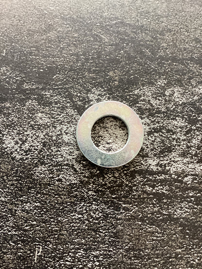 Mahindra Parts - Washer 12 13x 24x2,5 U6592 Zn | Part #F01410076R