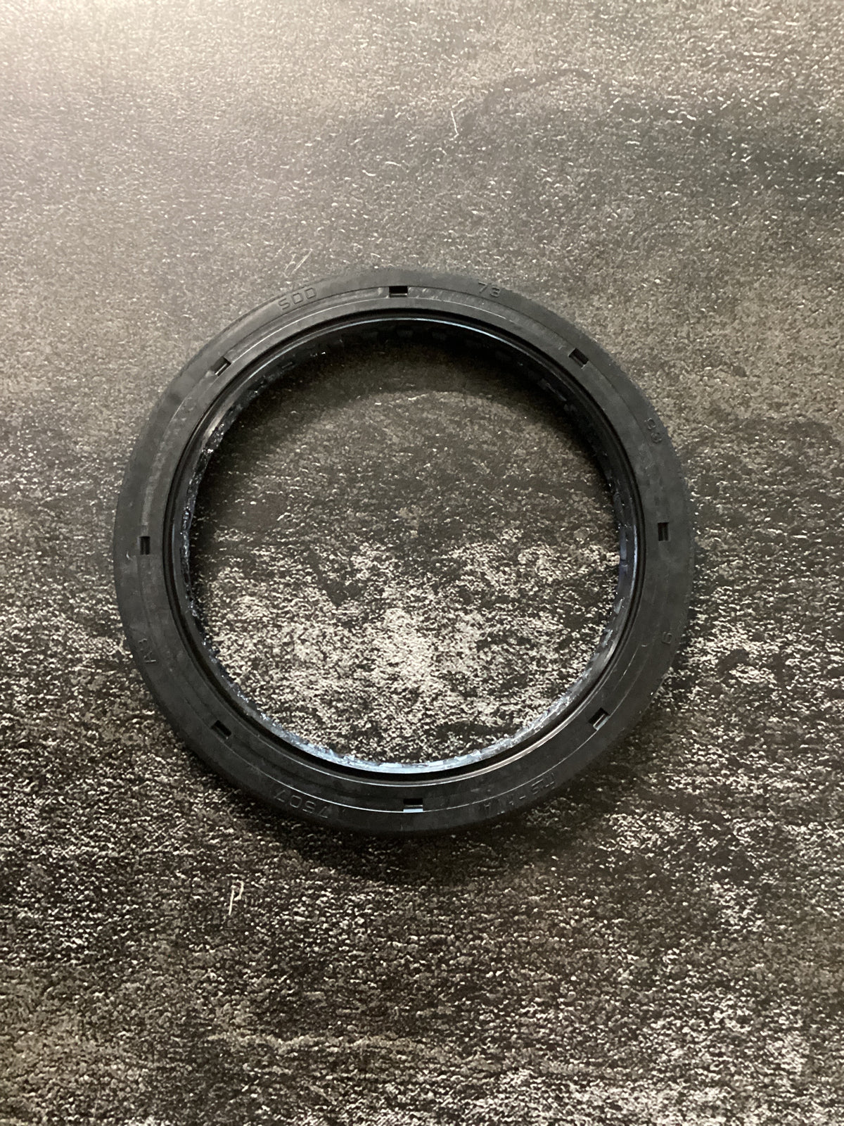 Mahindra Tractor Rear Axle / Wheel Hub Oil Seal 006500248R91