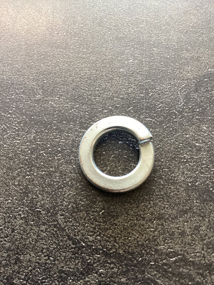 Mahindra Parts - Washer, Spring M14 | Part #V4011600140