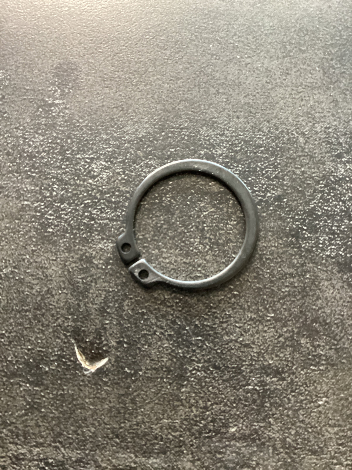 Mahindra Parts - C-Type Stop Ring (Top) (For Front) | Part #V7041400300