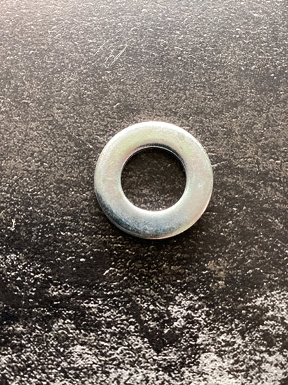 Mahindra Parts - Washer 12 13x 24x2,5 U6592 Zn | Part #F01410076R