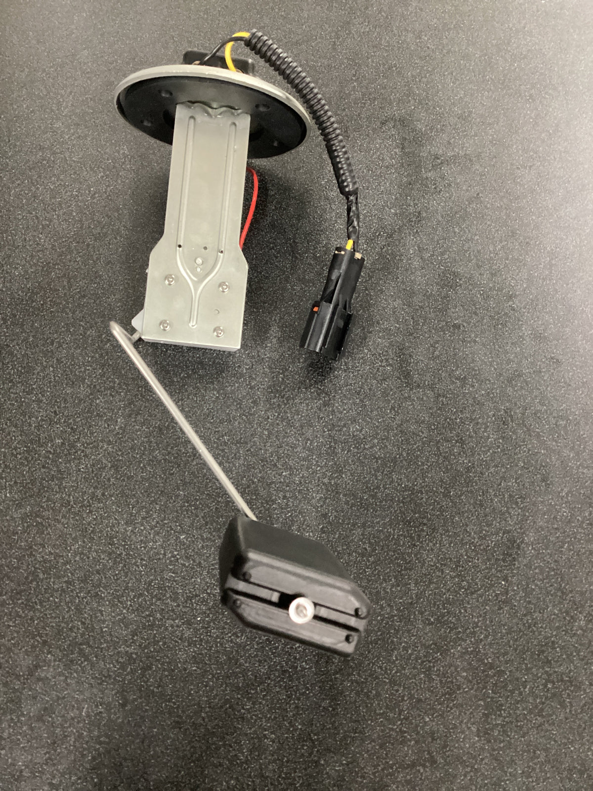 Mahindra Parts - Gauge Assy , Fuel | Part #11611112300