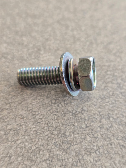 Mahindra Tractor Bolt, W/washer H1440106012