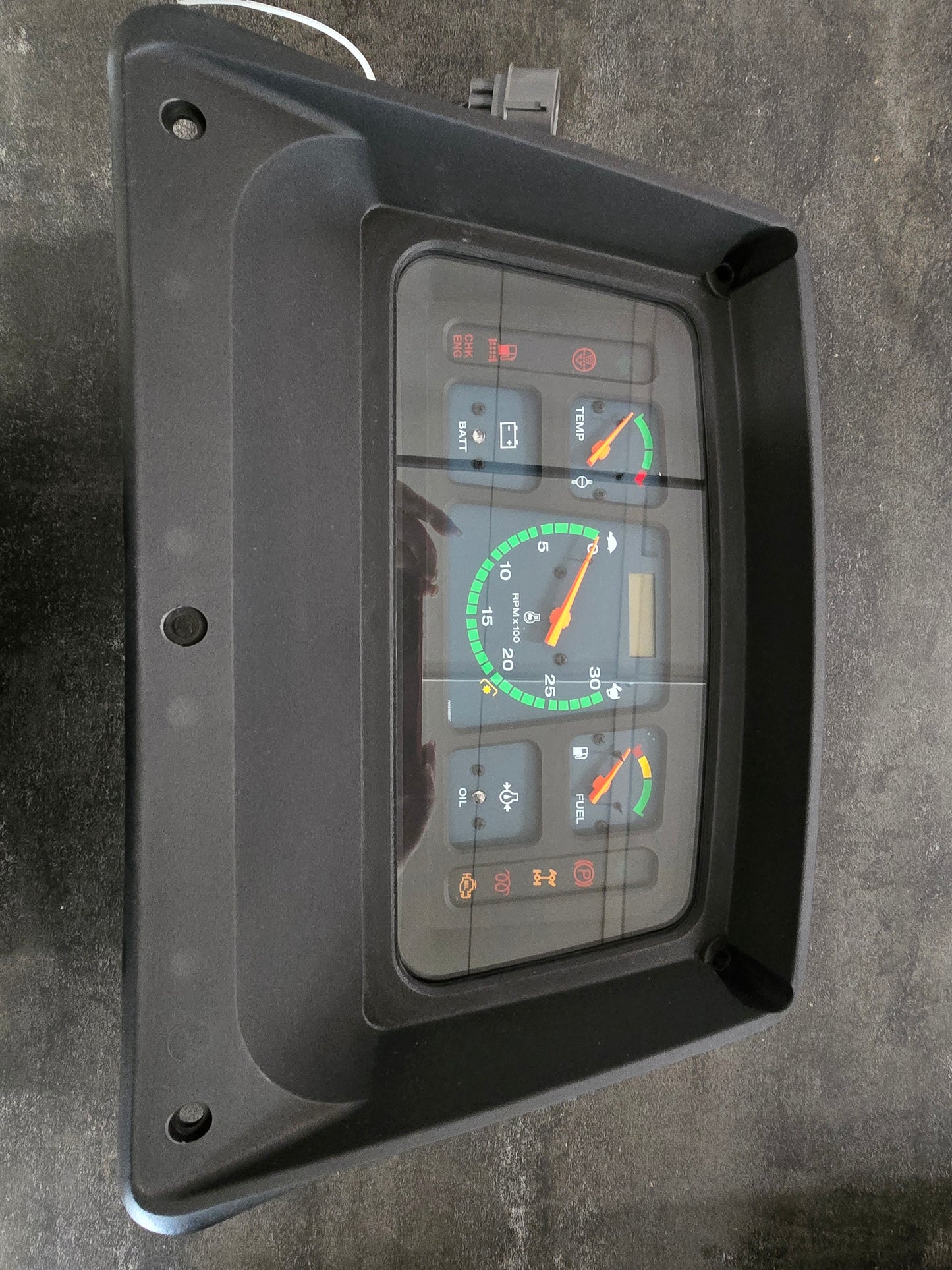 Mahindra Tractor Gauge / Instrument Cluster E007702844B91