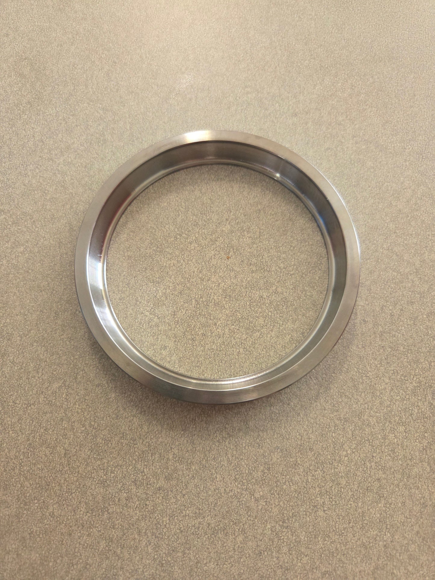 Mahindra Tractor Front Axle Knuckle Housing Seal 16704130080