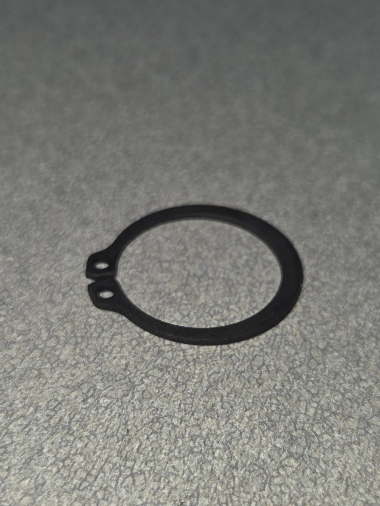 Mahindra Tractor Circlip External 24mm 000704589R1