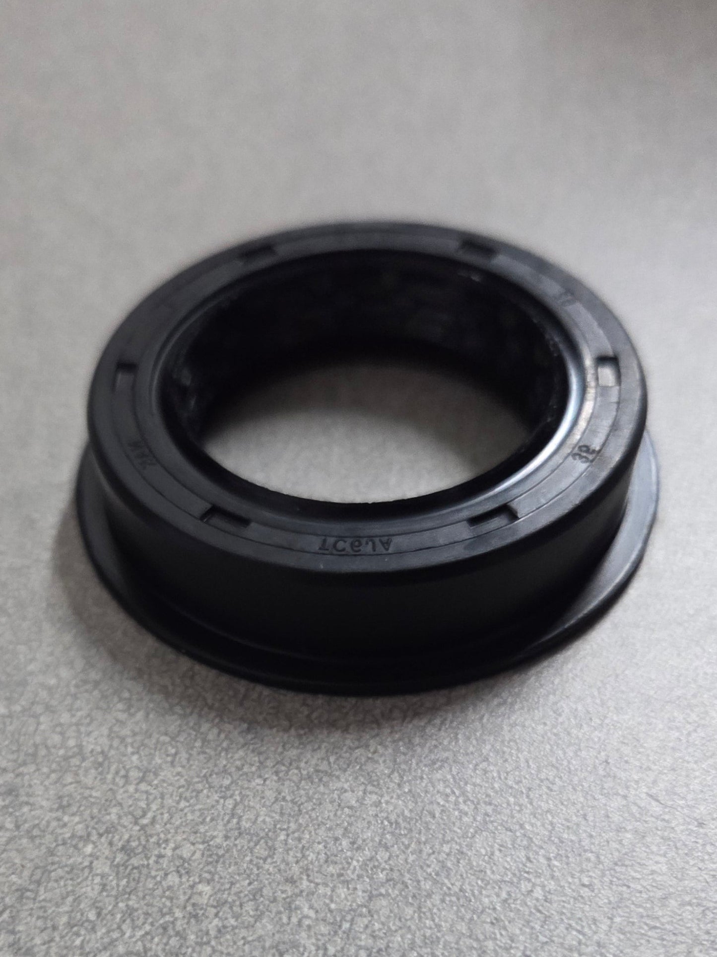 Mahindra Tractor Front Axle Hub Shaft Seal 11104130181