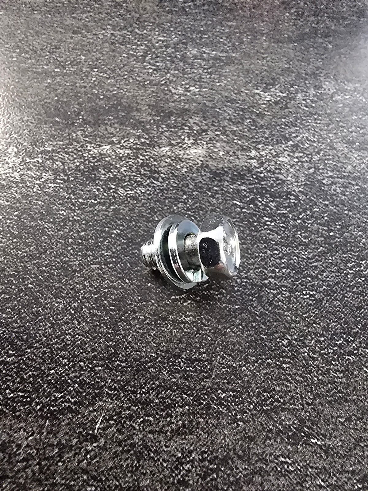 Mahindra Tractor Hex Bolt M6x12 V2123606012
