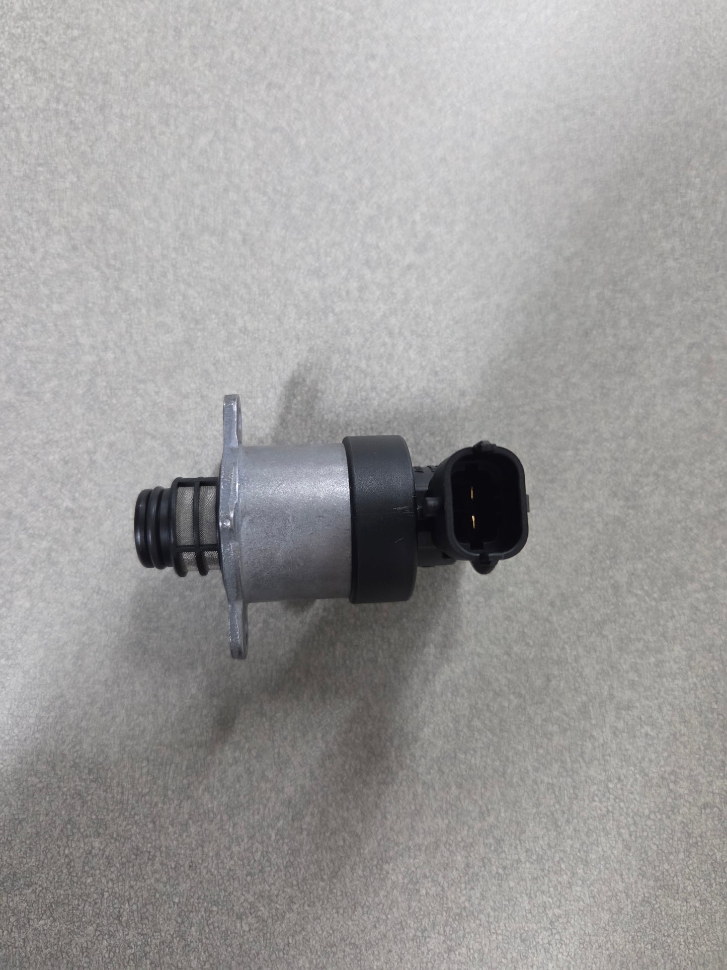 Mahindra Tractor Fuel Pressure Mprop / Regulator 006047495D01