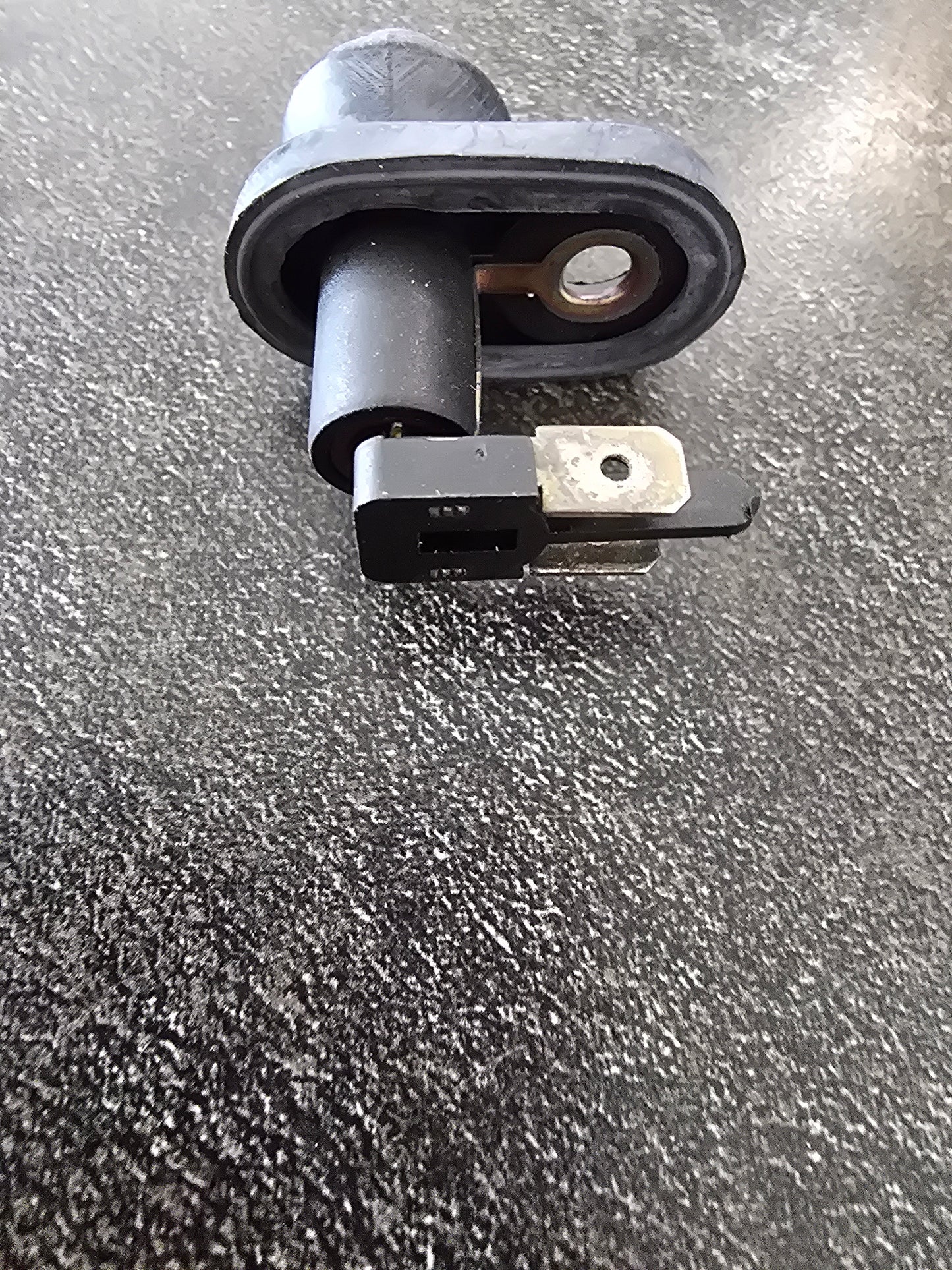 Mahindra Parts - Cabin Door Switch | Part #007708526U91