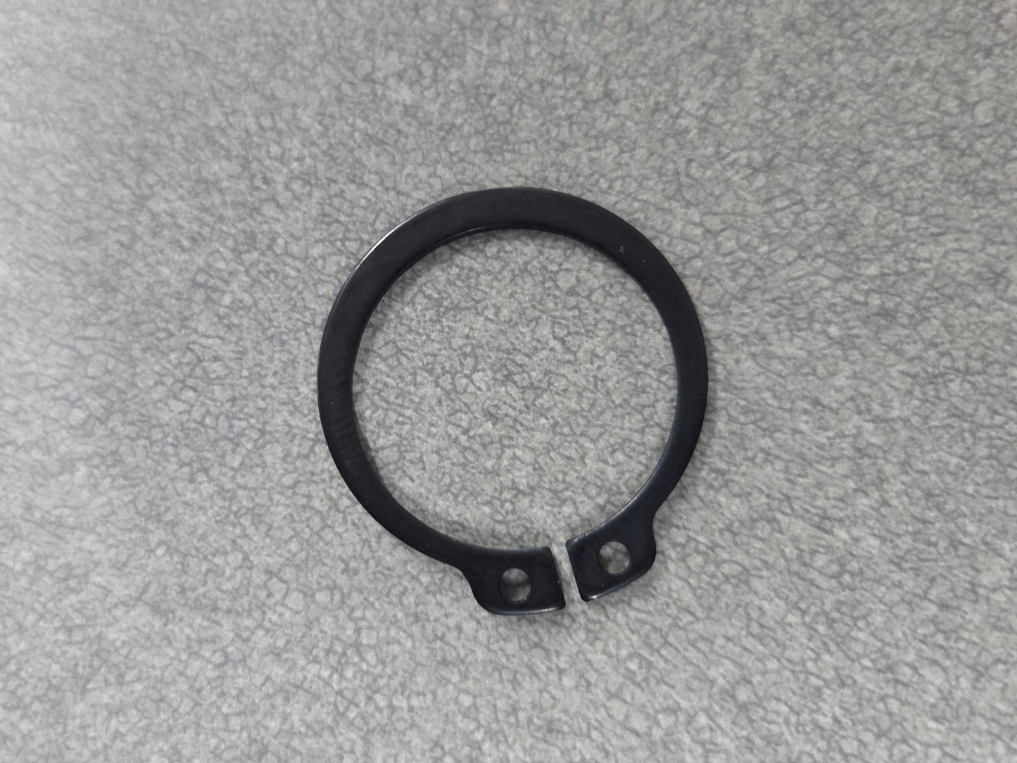 Mahindra Tractor Snap Ring V7041400250