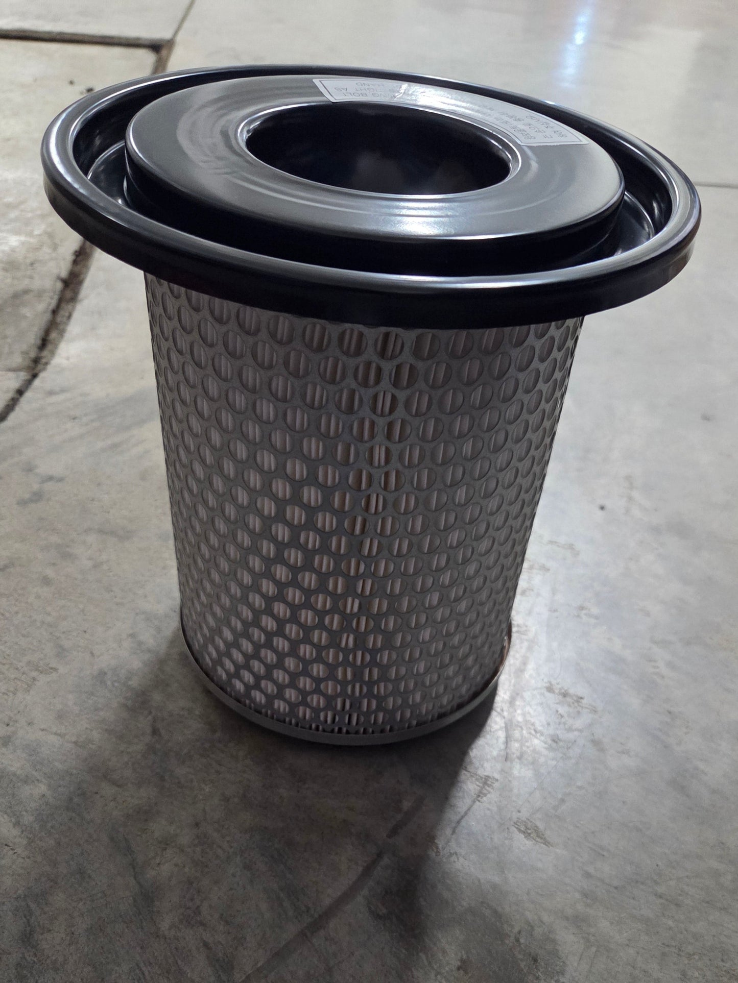 Mahindra Tractor Primary (Outer) Air Filter 15541012221