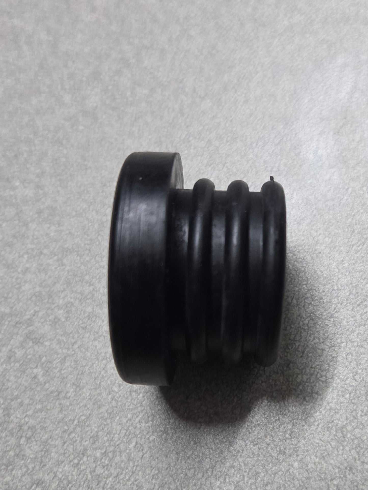 Mahindra Tractor Front Axle Fill Plug / Cap 11911211000