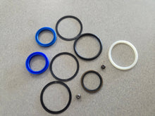 Mahindra Tractor Lift Cylinder Seal Kit KMW05902010