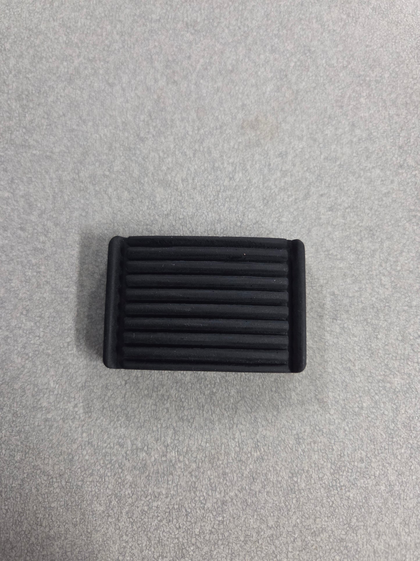Mahindra Tractor HST Hydrostatic Reverse Pedal Pad 10320228000
