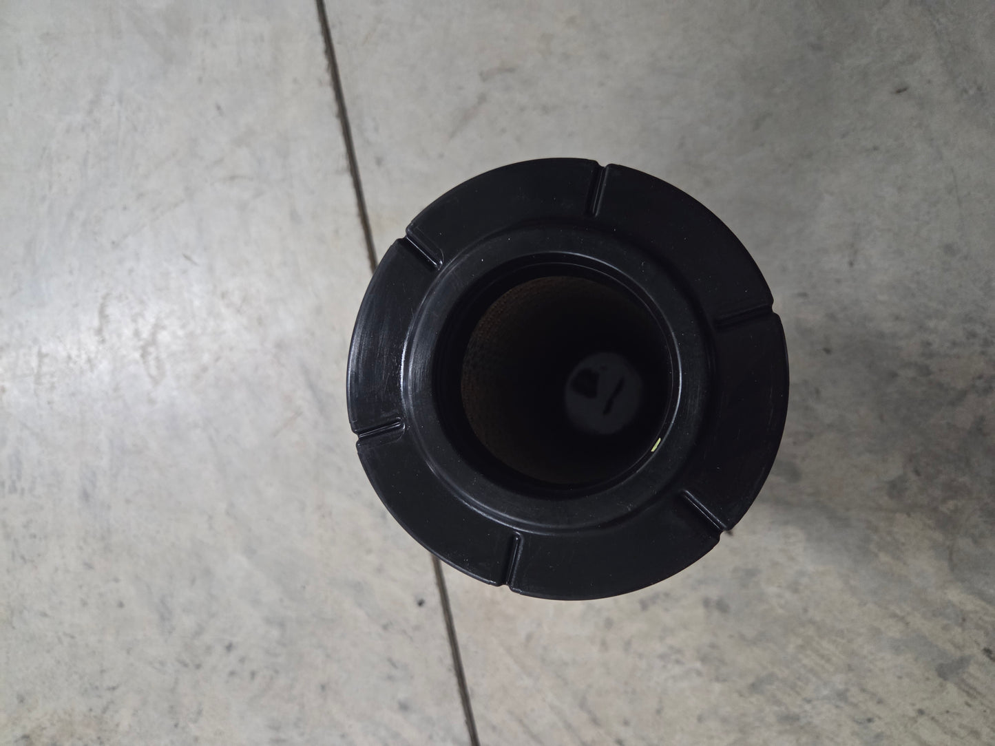 Mahindra Tractor Primary (Outer) Air Filter 10560411400