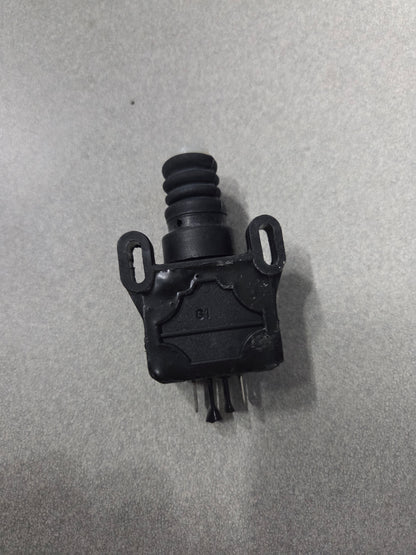 Mahindra Tractor PTO / Neutral Safety Switch 000013058P05