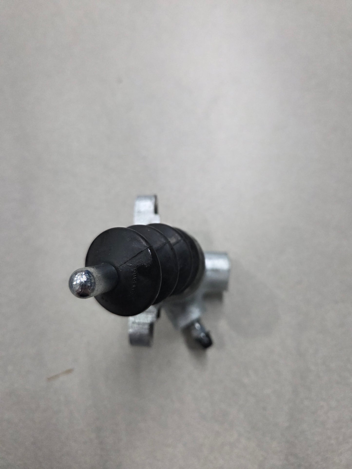 Mahindra Roxor Clutch Slave Cylinder 0802CA0861N
