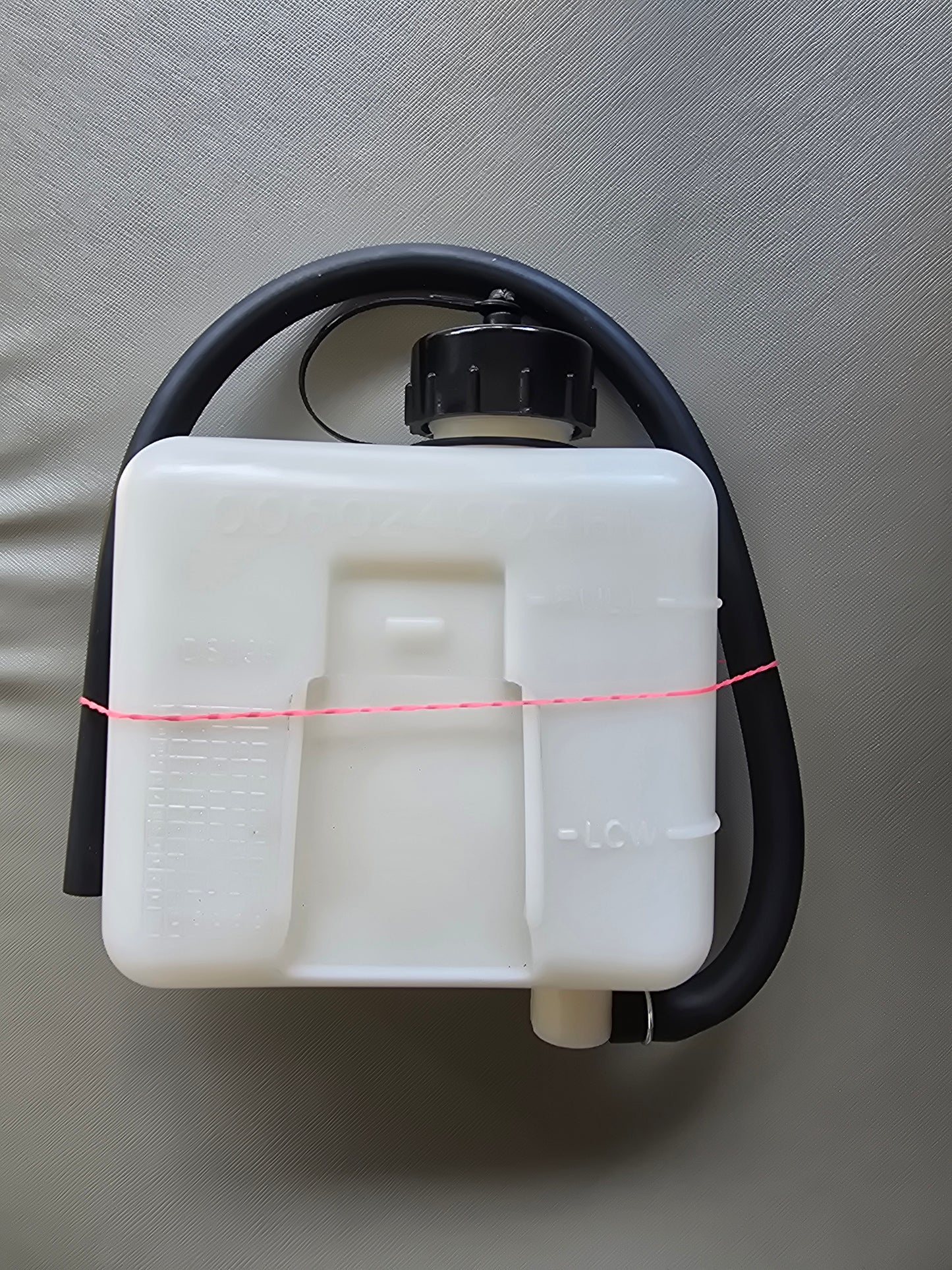 Mahindra Coolant Overflow Tank 006024003H91