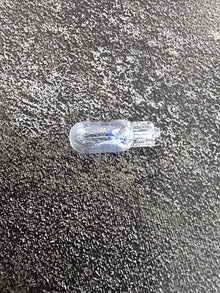 Mahindra Tractor Gauge / Instrument Cluster Bulb For Indicator Lights 10462854500