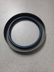 Mahindra Tractor Hub Housing Main Seal 006504570D1