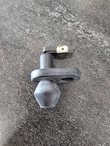 Mahindra Parts - Cabin Door Switch | Part #007708526U91