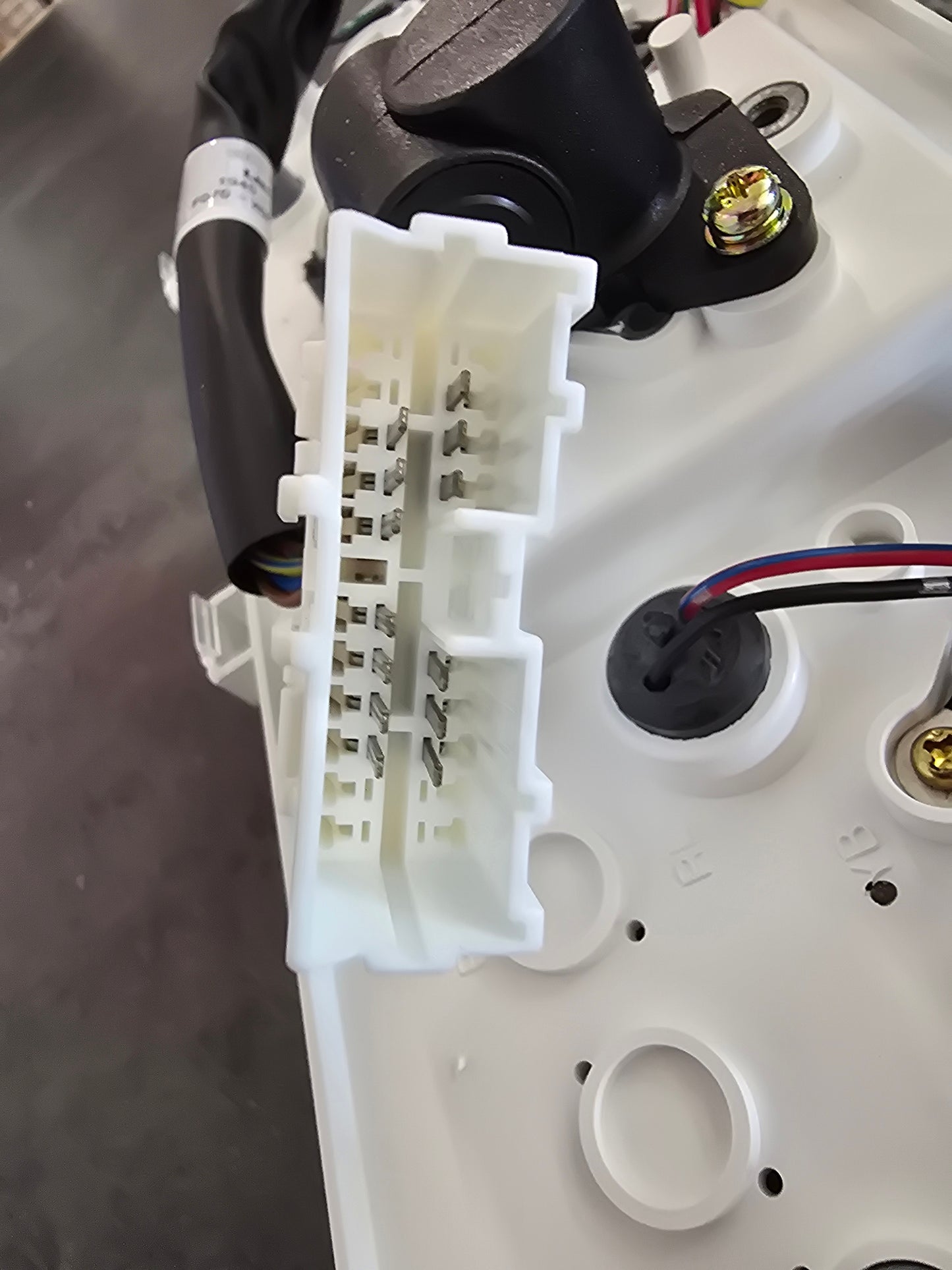 Mahindra Parts - Meter Assy | Part #19458602000